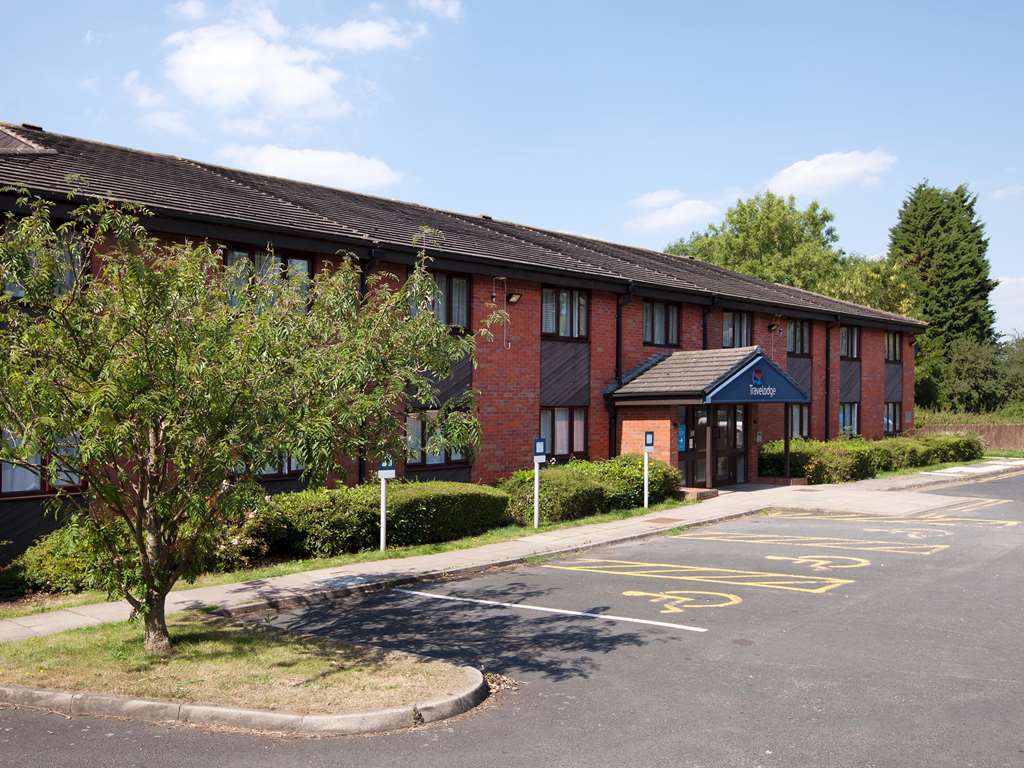 Travelodge Droitwich Spa Exterior foto